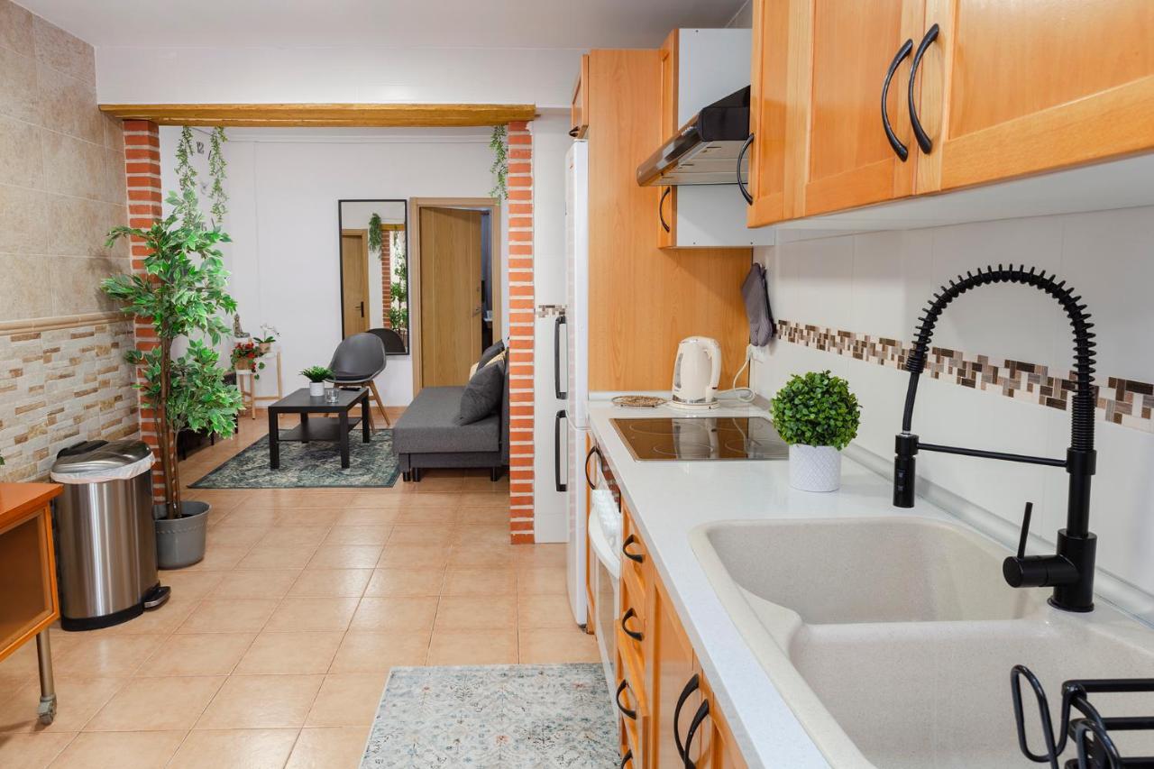 Luxury Artistic Digital Nomad 2 Bedroom W/Terrace Valencia Eksteriør billede